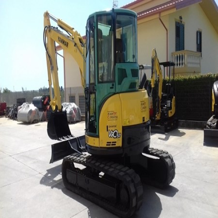 Used YANMAR VIO57 Mini Excavator for Sale