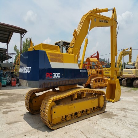 Used Hydraulic Excavator PC300LC-5 – Komatsu for Sale