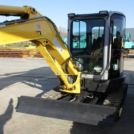 Used NEW HOLLAND KOBELCO E 30.2 SR Hydraulic Crawler Excavator– 2008 Year, 3610 Hours for Sale
