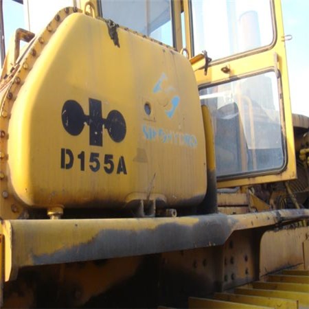 USED KOMASTU D155 BULLZODER