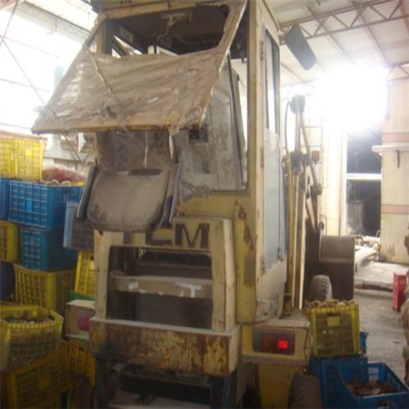 USED TCM FD25 WHEEL LOADER