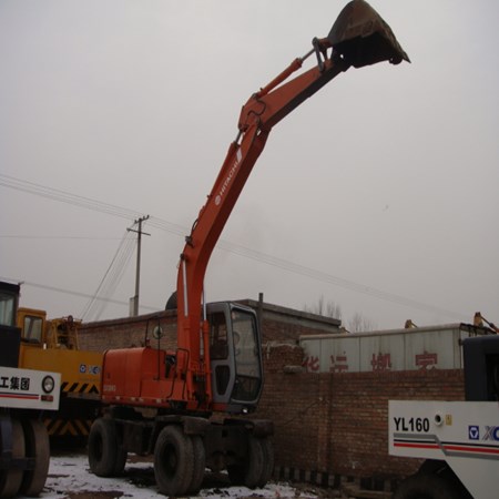 Hitachi EX100WD WHEEL EXCAVATOR