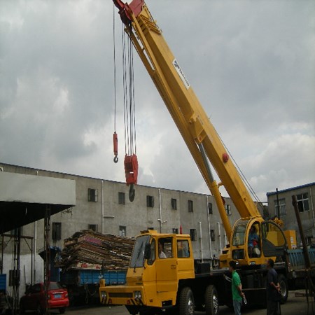 Used Truck crane Tadano GT550E