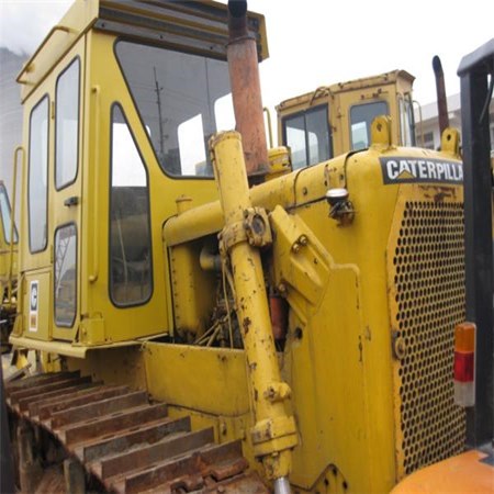 USED CAT D6D BULLDOZER