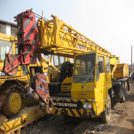 USED TADANO TRUCK CRANE TL250E