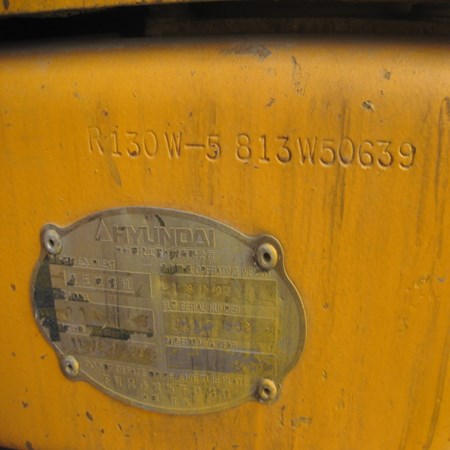 Hyundai Wheel Excavator Robex 130W