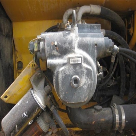 Used Komatsu PC200-6 crawler excavator