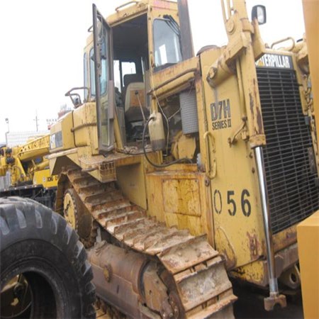 USED CAT D7H BULLDOZER