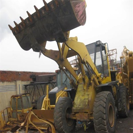 KOMATSU  wheel loader WA320-3