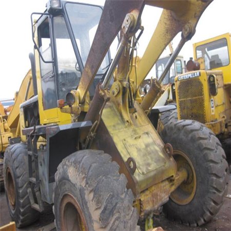 KOMATSU  wheel loader WA320-3