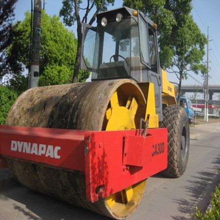 DANAPAC ROLLER BOMAG BW217D