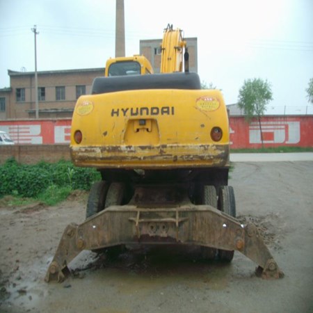 USED HYUNDAI R210W-5 WHEEL EXCAVATOR