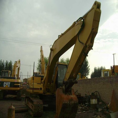 USED CAT EXCAVATOR CAT320B