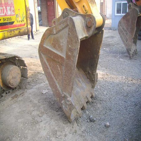 HYUNDAI ROBEX 200W-2 WHEEL EXCAVATOR