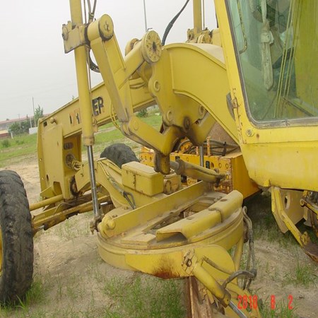 USED DRESSER 850 MOTOR GRADER