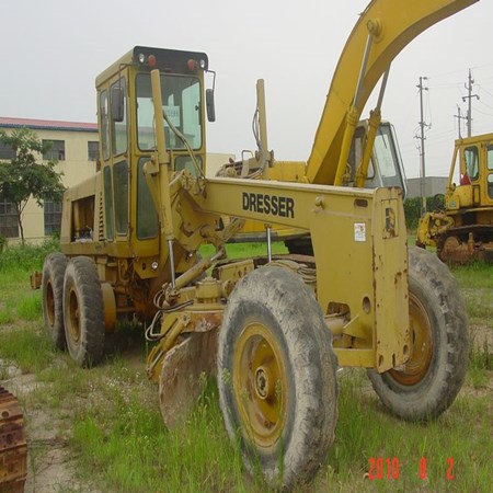 USED DRESSER A560E MOTOR GRADER