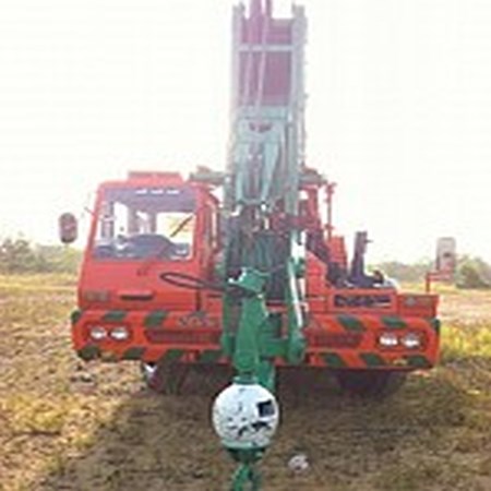 Used P&H (KOBELCO) T450-III Truck Crane for Sale