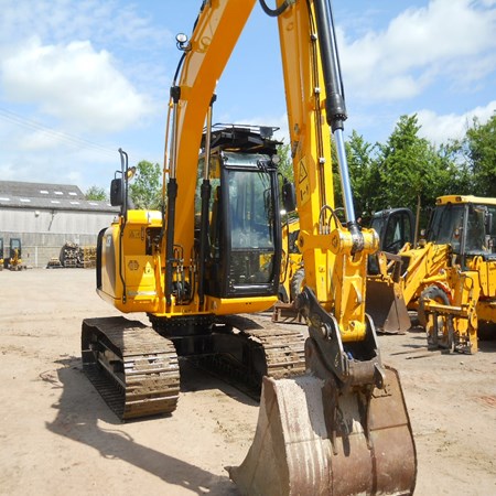 Good Condition Used JCB JS130LC Excavator - 3700 hrs for sale