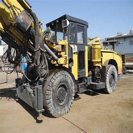 Used ATLAS COPCO- ROCKET BOOMER L2C- A040- Drilling Rig for sale