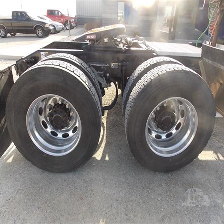 Used PETERBILT 386 Heavy Duty Trucks for Sale