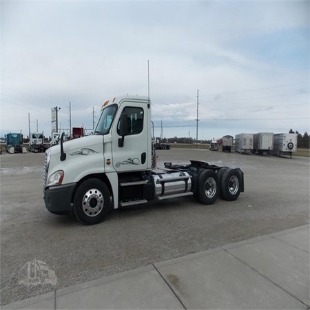 Used CASCADIA 125 Heavy Duty Trucks – FREIGHTLINER for Sale