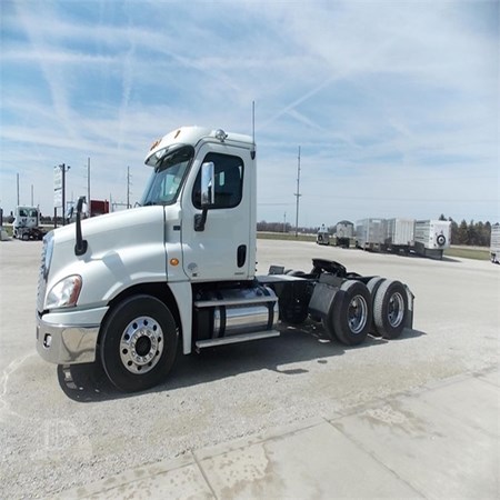 Used FREIGHTLINER CASCADIA 125 Heavy Duty Trucks for Sale