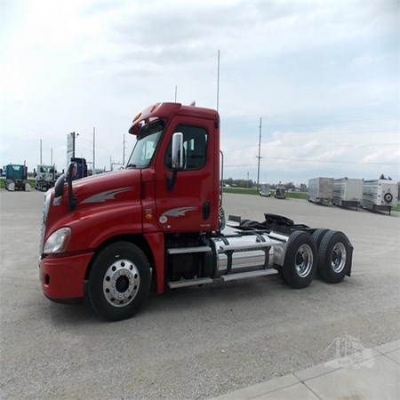 Used CASCADIA 125 Heavy Duty Trucks – FREIGHTLINER for Sale