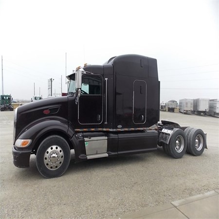 Used PETERBILT 386 Heavy Duty Truck for Sale
