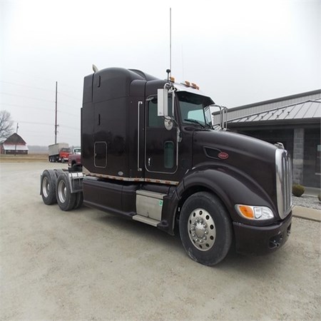 Used PETERBILT 386 Heavy Duty Truck for Sale
