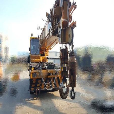 Used KATO SS500 (KR45H-V) Rough Terrain Crane for sale