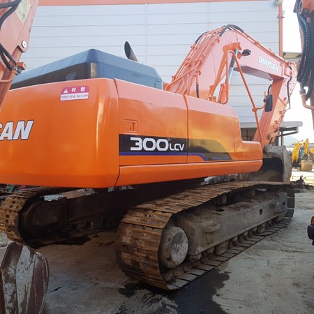 USED DAEWOO EXCAVATOR SOLAR 300LCV YEAR:2003 (STOCK:FB3074) FOR SALE