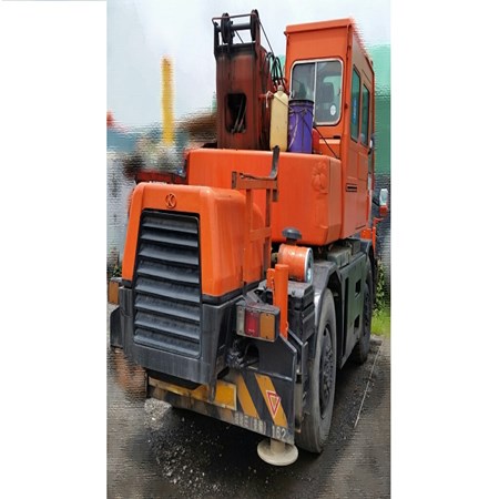 USED KATO RT CRANE MR100 - 10 TON FOR SALE