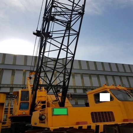 USED P&H CRAWLER CRANE 140 Ton For sale