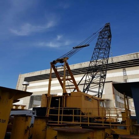 USED P&H CRAWLER CRANE 140 Ton For sale