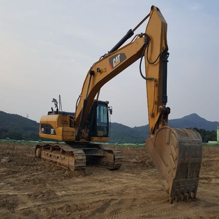 CATERPILLAR CRAWLER EXCAVATOR 329D YEAR:2012 (STOCK:FB3448)