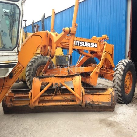 Used Mitsubishi MG330 Motor Grader for Sale