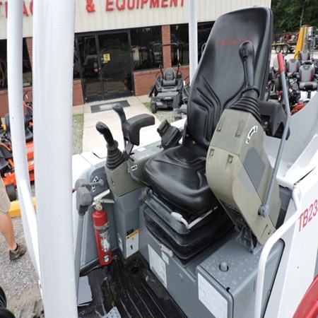 Used TAKEUCHI TB235 Crawler Excavator for Sale