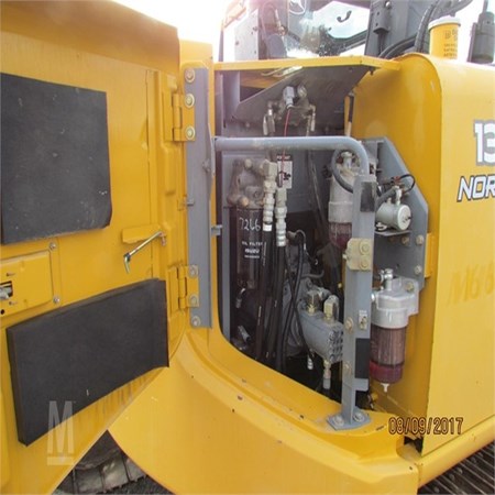 2010 DEERE 135D Used Crawler Excavator for Sale