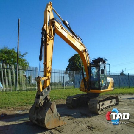 Used JS 220LC Crawler Excavator – JCB for Sale
