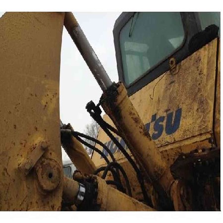 Used KOMATSU D275A-5 Bulldozer  - 2003 Year for Sale