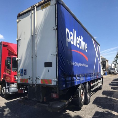 VOLVO – 2004 – FM9 300 New Truck for Sale