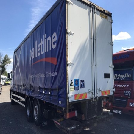 VOLVO – 2004 – FM9 300 New Truck for Sale