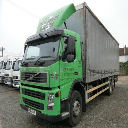 New VOLVO – 2002 – FM7 300 Truck for Sale