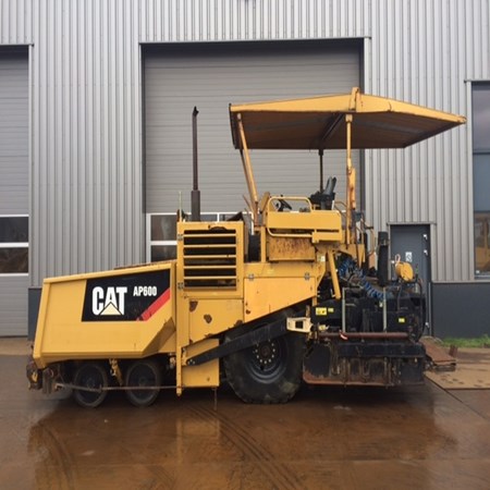 Used Caterpillar AP600 Asphalt Machine for Sale