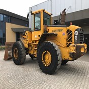 Used Volvo-L120E Loader for Sale