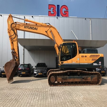 Used Hyundai ROBEX 300LC-9S Excavator for Sale