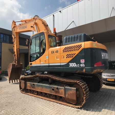 Used Hyundai ROBEX 300LC-9S Excavator for Sale
