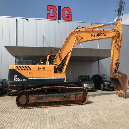 Used Hyundai ROBEX 300LC-9S Excavator for Sale