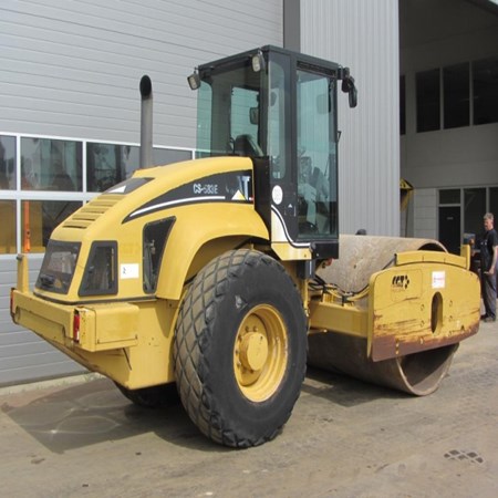 Used Caterpillar- CS583E Roller for Sale