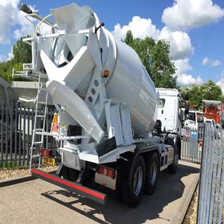 Used Standard Transit Concrete Mixer - MERCEDES / HYMIX Model P6000 6/7m3 for Sale
